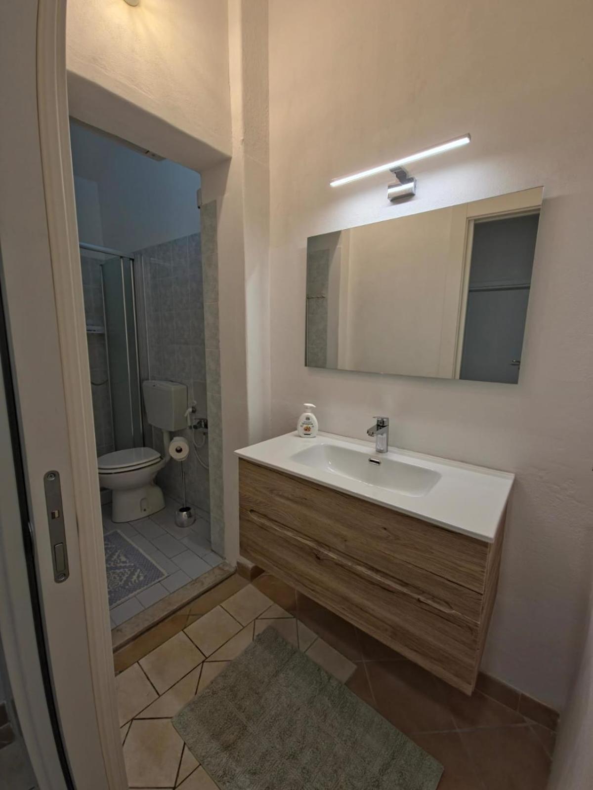 Casa Rosa Lägenhet Finale Ligure Exteriör bild